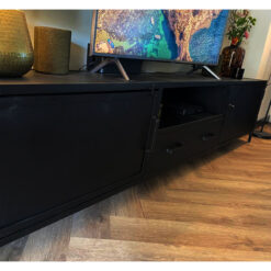 Trevor tv meubel industrieel zwart metaal 240cm