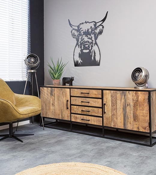 Mangohouten dressoirs