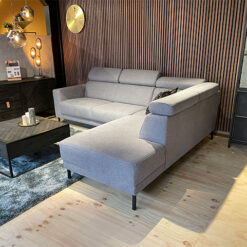 Sutton Hoekbank Zinc 2-zits met ottomane rechts