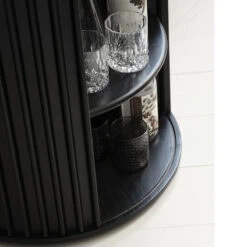 Sarita bijzettafel zwart eikenhout 60cm-3.jpg