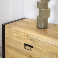 Britt Ladenkast 3 lades mangohout 80cm