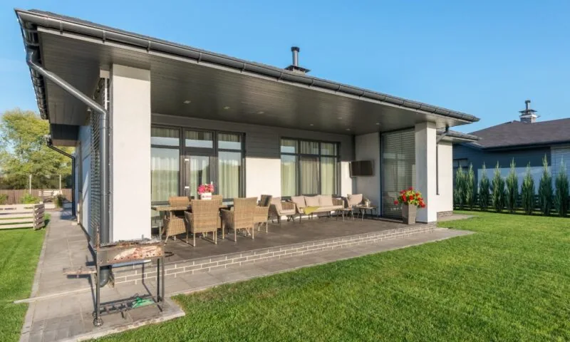 Je overkapping gezellig inrichten? Wij geven tips!