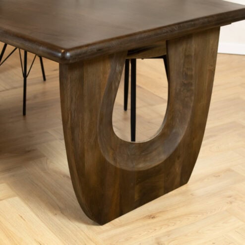 Tobias Eetkamertafel Walnoot