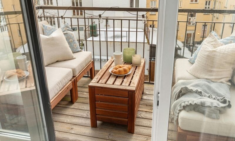 Klein balkon inrichten: Ideeen voor een gezellig en praktisch resultaat