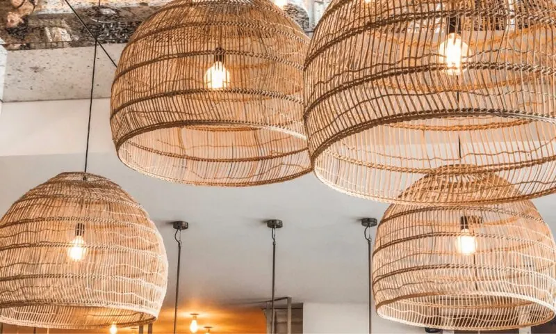 Een lamp ophangen, hoe doe je dat? De complete gids!