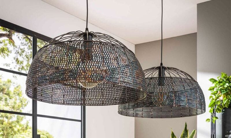 Bijzondere hanglampen voor je eettafel: zo creëer je de beste sfeer