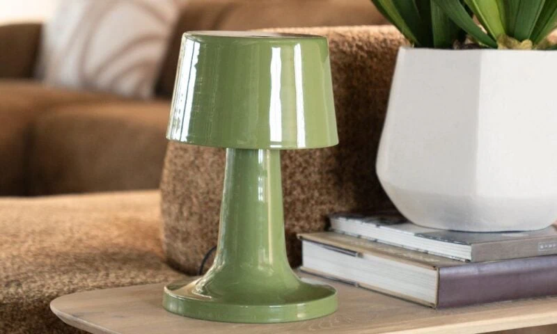 Zomer trends 2025: Ontdek de nieuwe kleuren voor je woonkamer