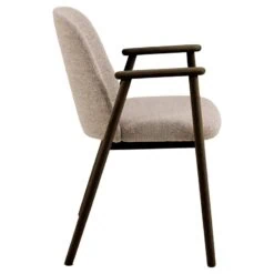 Evron Eetkamerstoel Beige met bruine poten