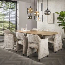 Sascha Eetkamerstoel met wieltjes Savelle zand