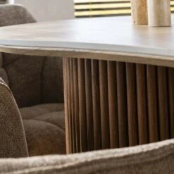 Strato Eettafel niervormig Travertine 215cm