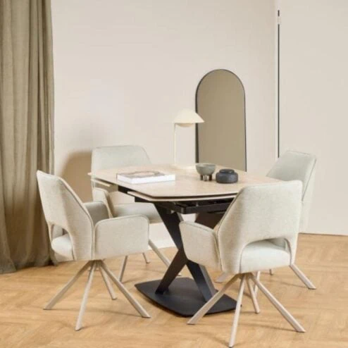 Bella Eetkamerstoel beige met beige onderstel