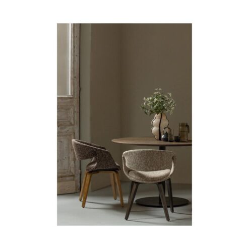 Yossi Eetkamerstoel bruin met houten poot naturel