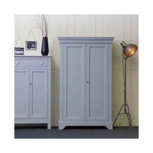 Isabel Brocante kast grenen grijs 118cm