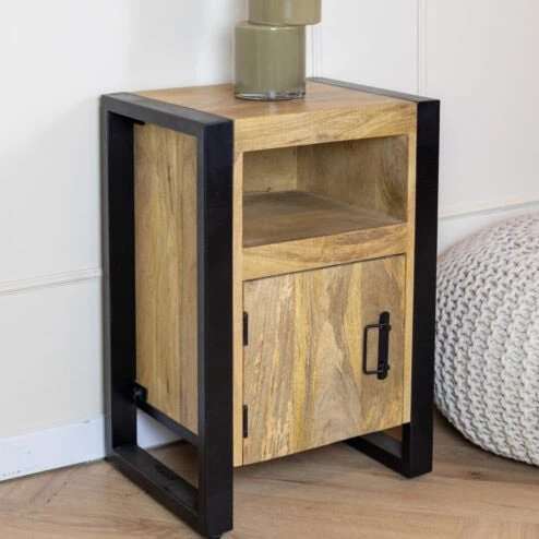 Britt Nachtkastje naturel deur rechts 45cm