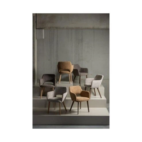 Murat Eetkamerstoel Taupe Met Houten Poot Naturel